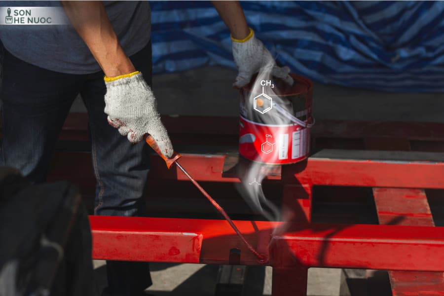 Mùi Sơn Sắt Có Độc Không? 7 Cách Khử Mùi Hiệu Quả Tại Nhà