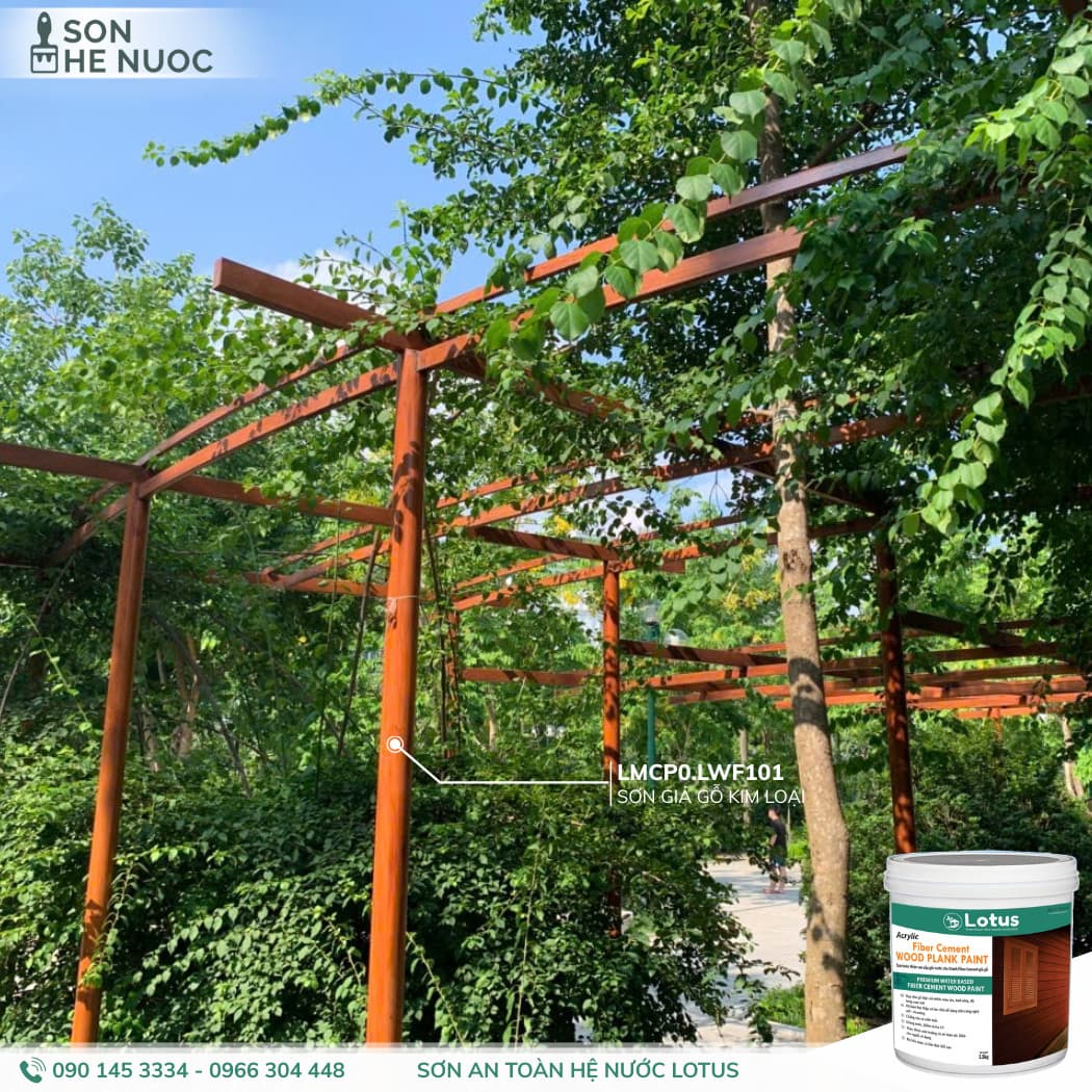 Khung Leo Cho Cây Giả Gỗ Ngoài Trời